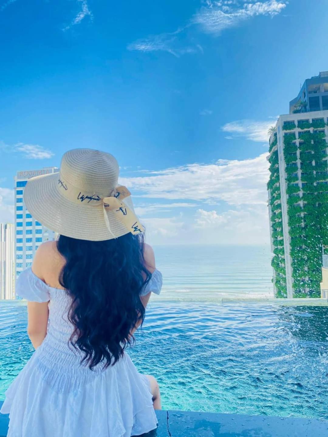 Santa Luxury Hotel Da Nang Exterior photo