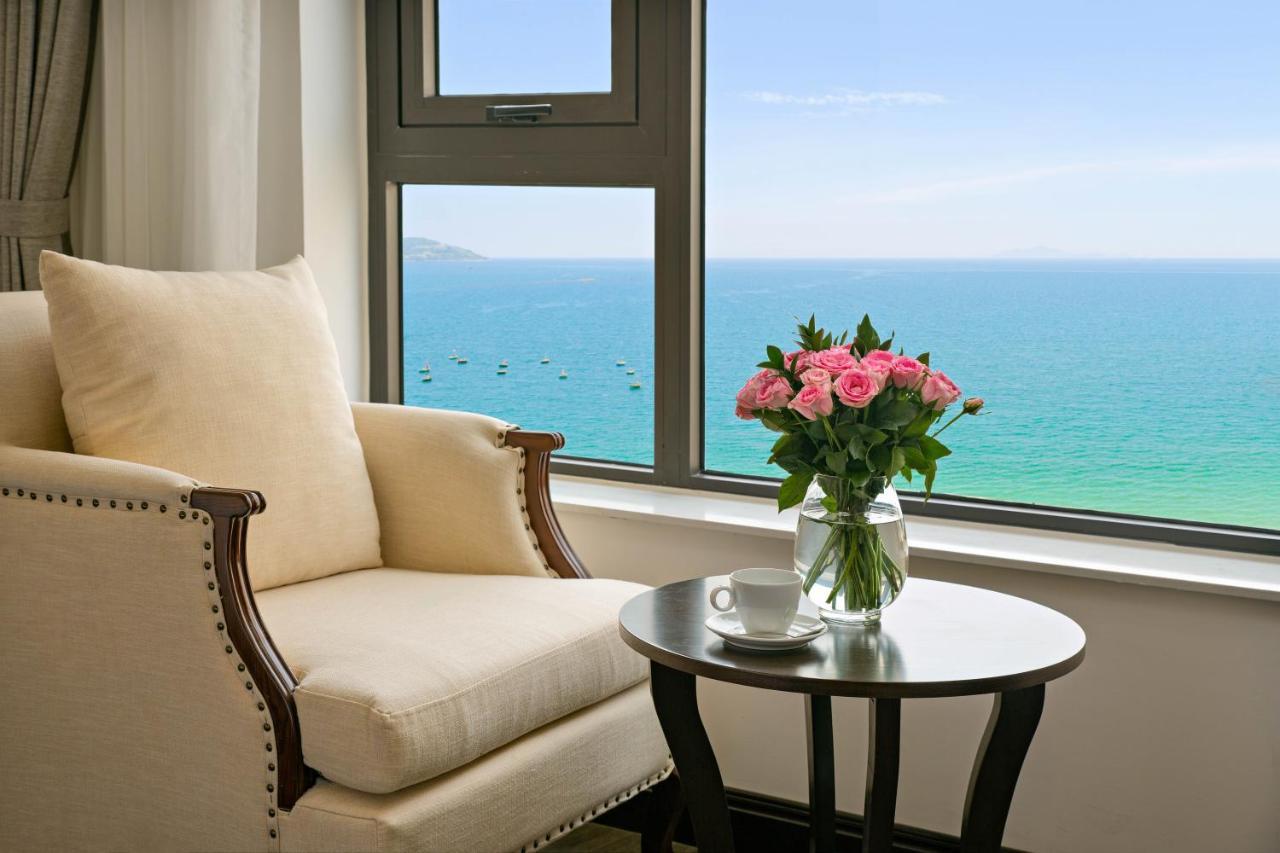 Santa Luxury Hotel Da Nang Exterior photo